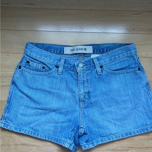 GAP JEANS Women’s Shorts Size 6